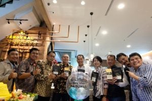 Buwas Resmikan Kopi Jenderal di Lobi Bulog Pusat, Jakarta