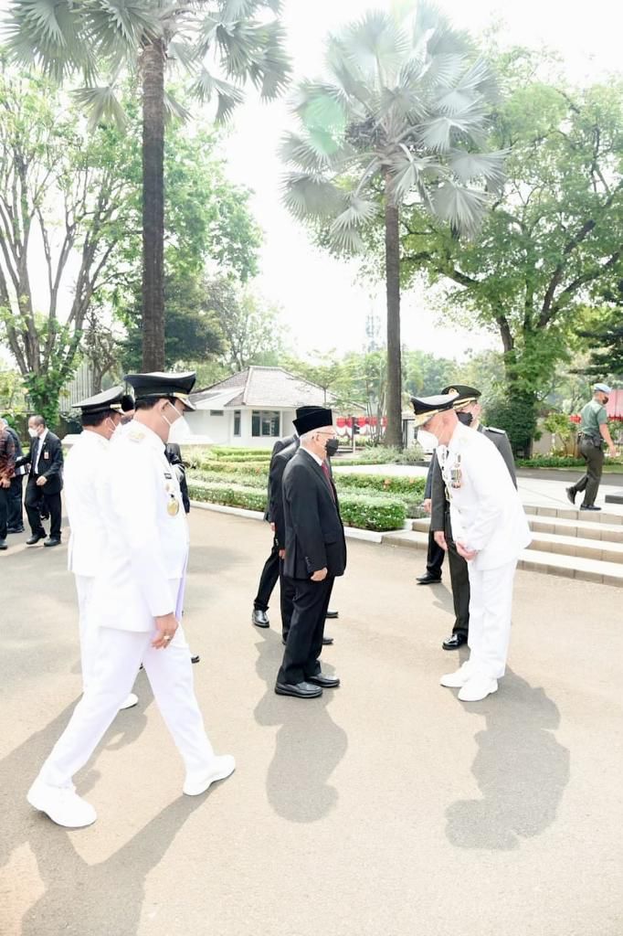 Arief M Edie Ka Biro Hukum dan Kerjasama IPDN Perwira Upacara Pada Pelantikan Pamong Praja Muda luLusan IPDN 2022