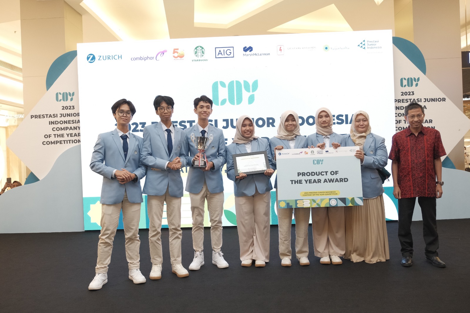 AJESCO - Student Company SMA IAS AL-JANNAH dipanggung kompetisi Nasional Company Of The Year Competition