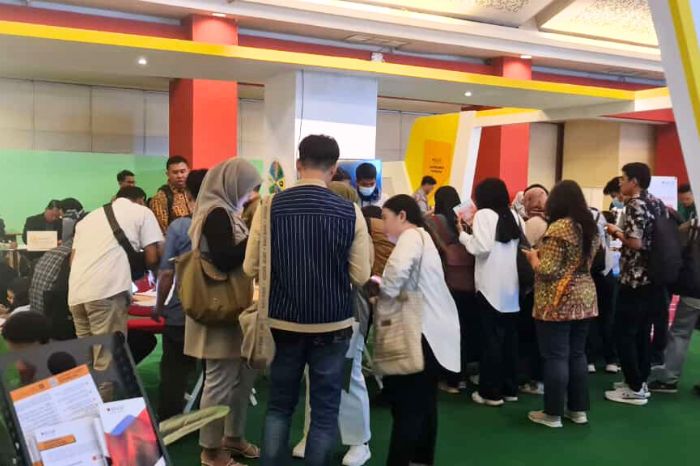 BNSP Berikan Sertifikasi Kompetensi Gratis di Naker Fest 2024, Ribuan Pencari Kerja Antusias Daftar di JIEXPO