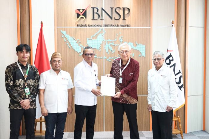 Globalisasi Sertifikasi Halal: 60 Orang dari 4 Negara Terima Sertifikat Kompetensi dari BNSP