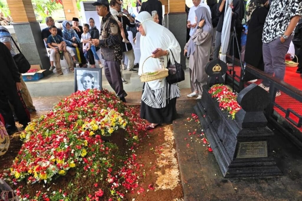 Eyang Meri Hoegeng Tutup Usia di 100 Tahun, Kesederhanaannya Kembali Jadi Cermin Bangsa