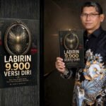 Labirin 9.900 Versi Diri